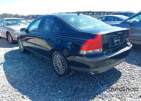 2002 Volvo S60 2.4T z USA, uszkodzony, nr VIN YV1RS58D522196993